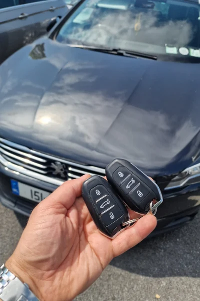 Car key cutting service for Pegeuot in Co. Westmeath